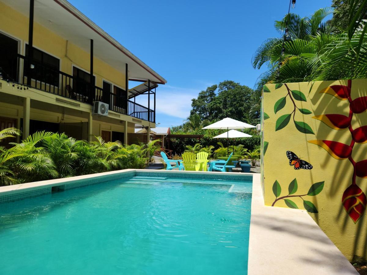 Family Hotel Puerto Viejo de Talamanca 외부 사진