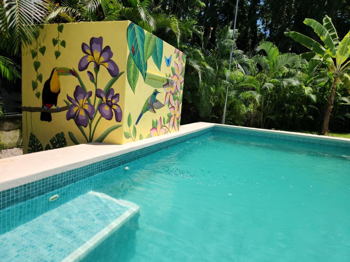 Family Hotel Puerto Viejo de Talamanca 외부 사진