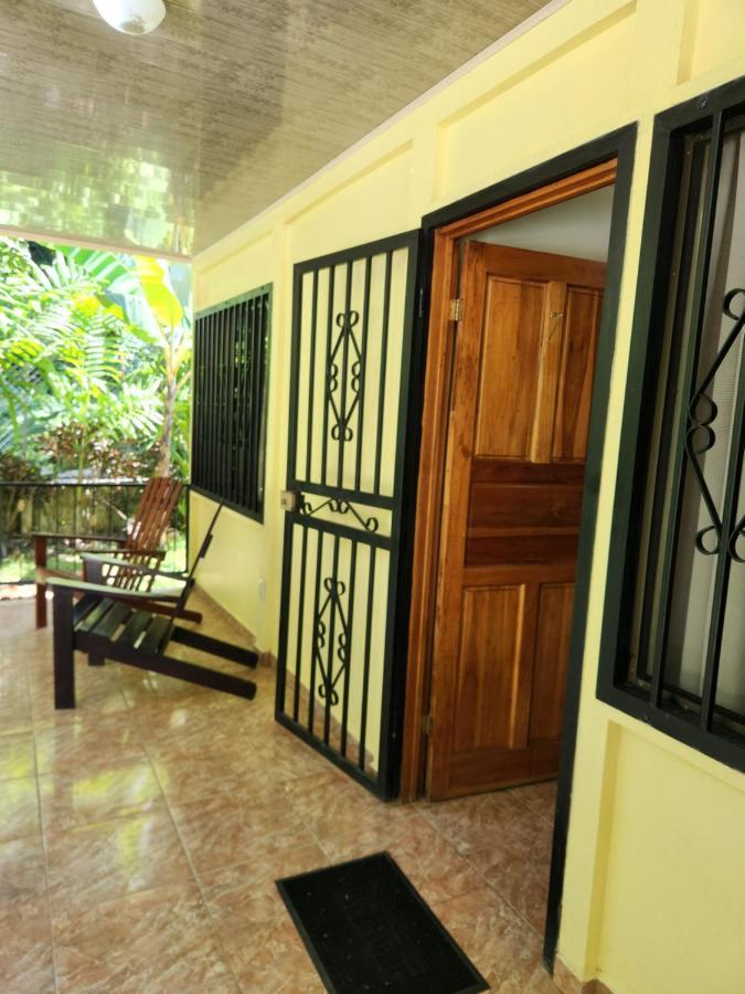 Family Hotel Puerto Viejo de Talamanca 외부 사진