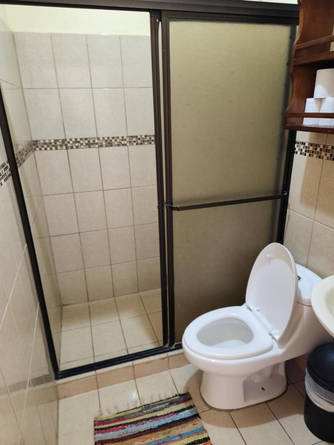 Family Hotel Puerto Viejo de Talamanca 외부 사진