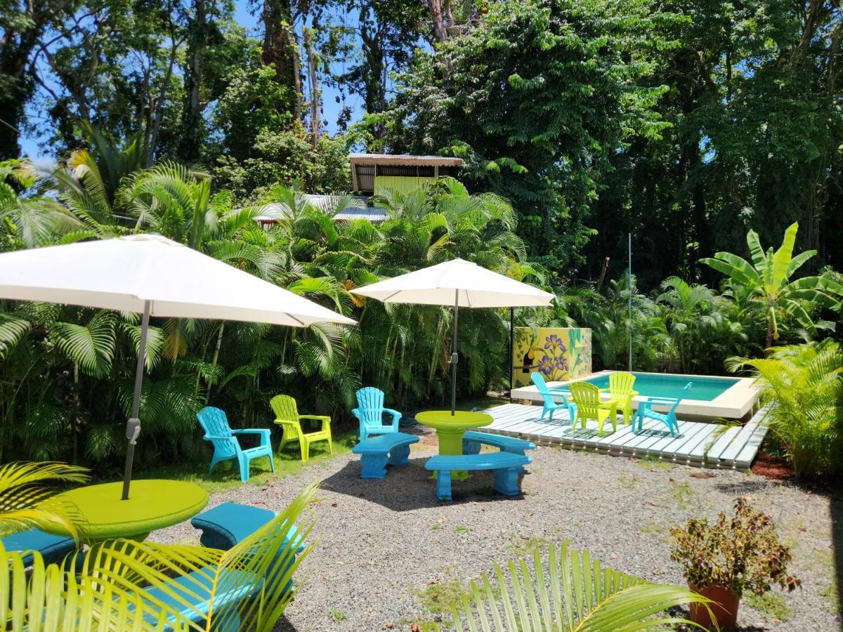 Family Hotel Puerto Viejo de Talamanca 외부 사진
