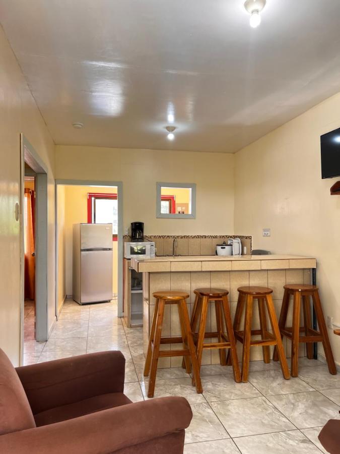Family Hotel Puerto Viejo de Talamanca 외부 사진