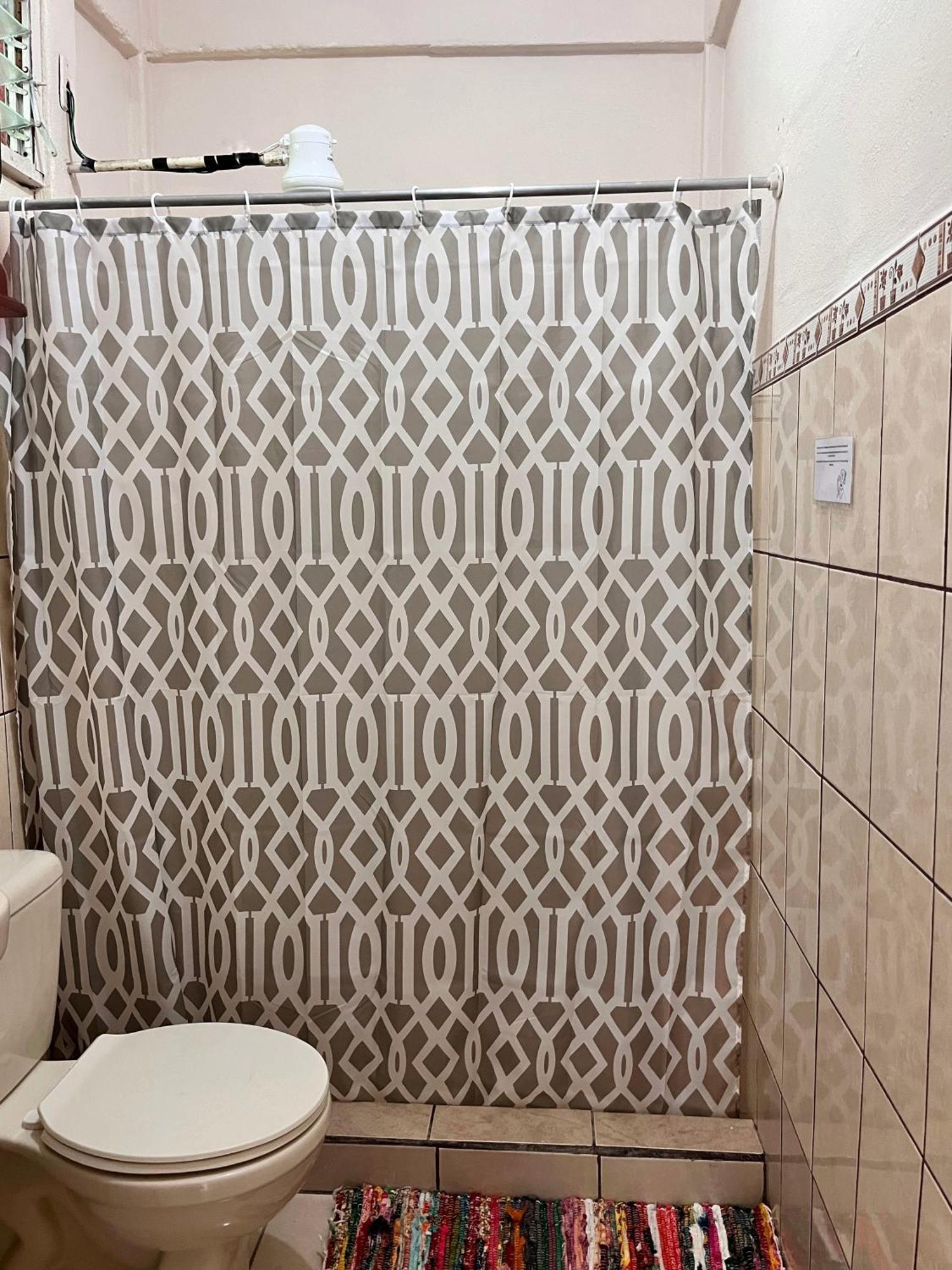 Family Hotel Puerto Viejo de Talamanca 외부 사진